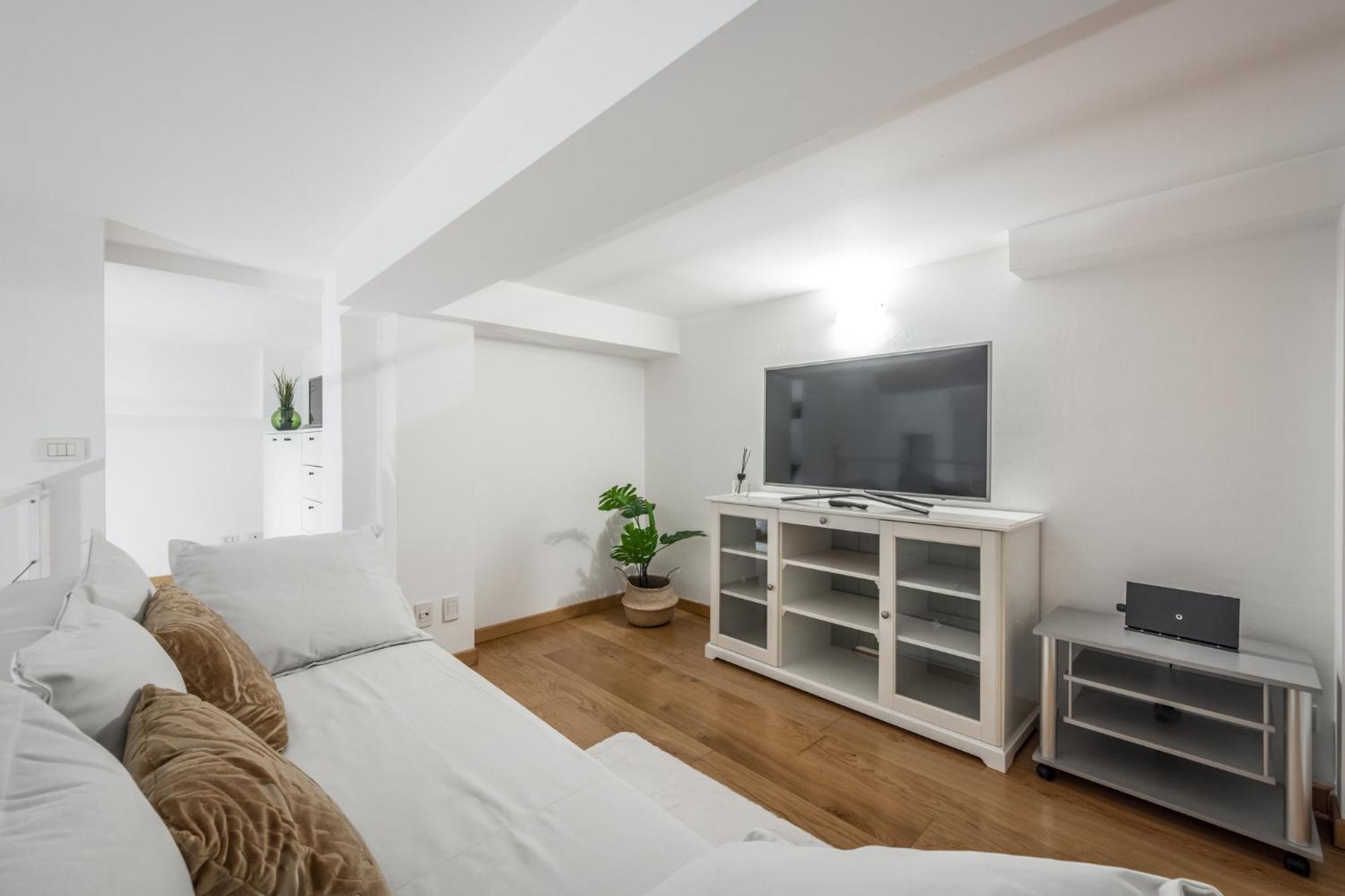 Ab Plus - Via Santo Stefano 62 Bologna Kültér fotó